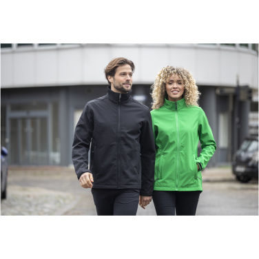 Logotrade Firmengeschenke das Foto: Maxson Softshelljacke für Damen