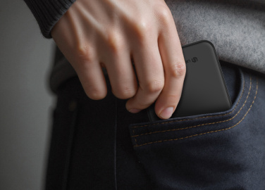 Logotrade Logogeschenke das Foto: Urban Vitamin Pomona 5000mAh Qi2.2 25W magnetische Powerbank