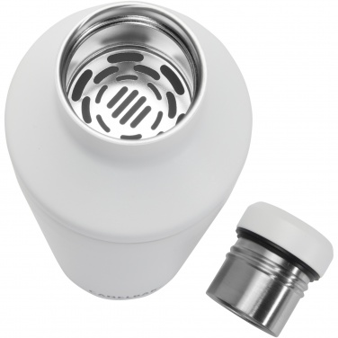 Logotrade advertising products photo of: CamelBak® Horizon 600 ml vacuum insulated cocktail shaker