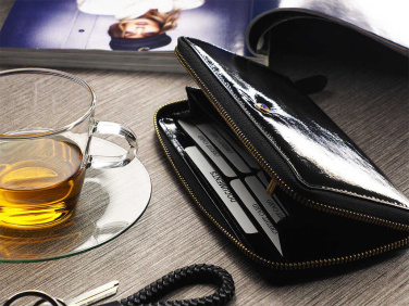 Logo trade promotional giveaways image of: Wallet 36008200