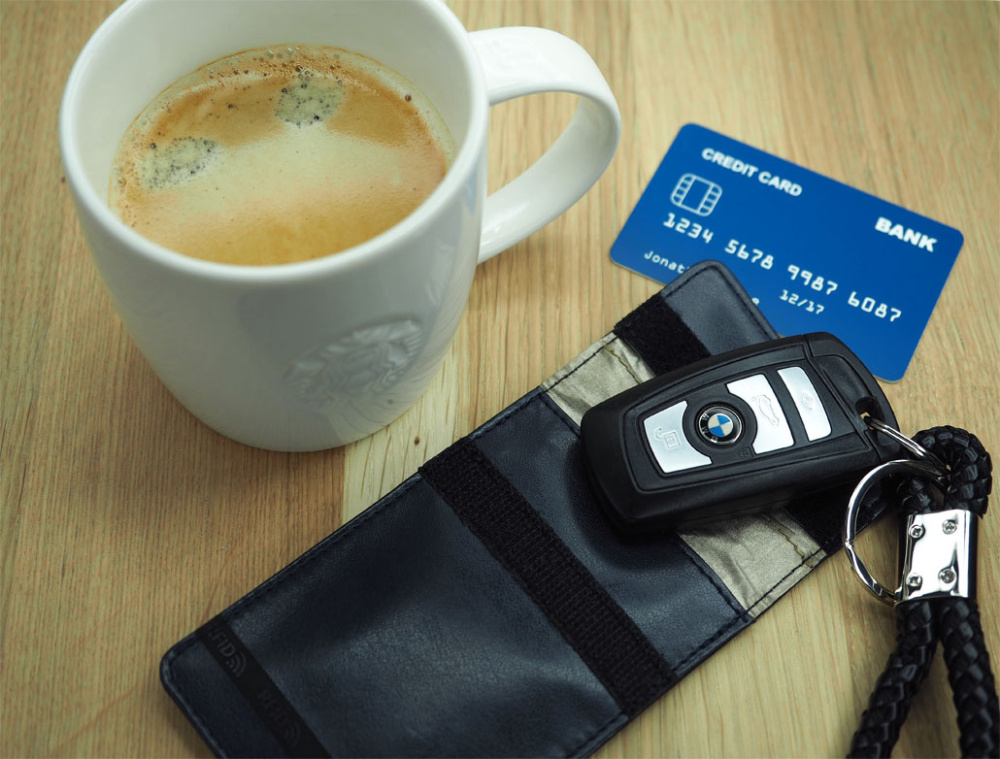 Logo trade business gifts image of: RFID Signal Blocking case 1222119