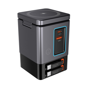 Logo trade promotional merchandise picture of: Urban Vitamin Sacramento 105W GAN charger+retractable cables