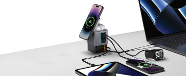 Logotrade promotional gift picture of: Urban Vitamin Sacramento 105W GAN charger+retractable cables