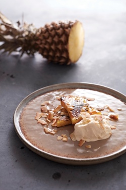 Logo trade reklaamkingitused foto: VINGA Nomimono taldrik 20 cm, 2 tk komplekt