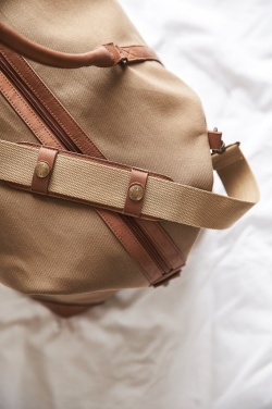 Logo trade reklaamtoote pilt: VINGA Sloane RCS RPET nädalavahetusekott