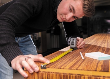 Logotrade ärikingid pilt: Karabiiniga mõõdulint