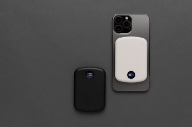 Logo trade firmakingituse pilt: MagBoost RCS taaskasutatud plastist 5000 mah magnetjõupank