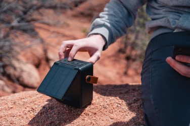 Logo trade ärikingid foto: Skywave RCS taaskasutatud plastikust päikesekõlar 12W