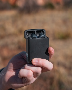 Logotrade ärikingituse foto: Skywave RCS taaskasutatud plastist päikesepatareid