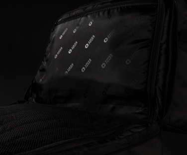 Logo trade ärikingi pilt: Swiss Peak RFID-duffle kohvri avaga