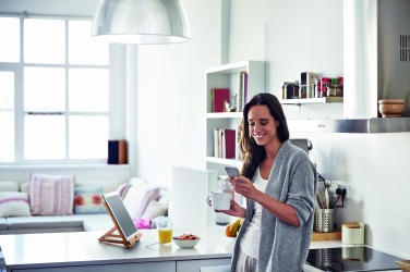 Logo trade firmakingi pilt: Bambusest tahvelarvuti alus TUANUI