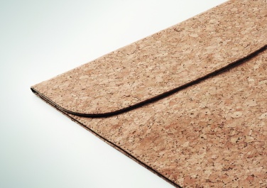 Logo trade reklaamkingituse pilt: Korgist sülearvutikoti magnetklapp