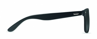 Logotrade firmakingid pilt: Bambusest varrega päikeseprillid NARVA