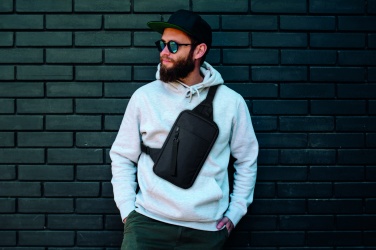 Logo trade ärikingi pilt: Ristlik rinnakott 600D Rpet