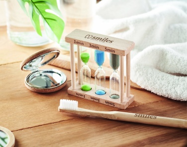 Logo trade reklaamkingid foto: Komplektis 3 puidust liivataimerit