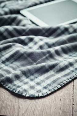 Logo trade reklaamkingi pilt: RPET fliisist reisitekk