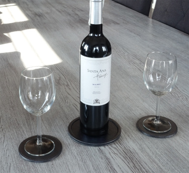 Logotrade firmakingi foto: Tassialus 1104320