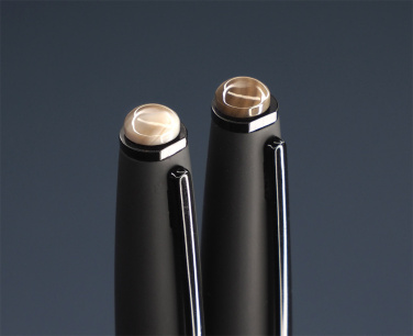 Logo trade reklaamkingitused foto: Triibuline tulekivi pastapliiatsite komplekt 1284036