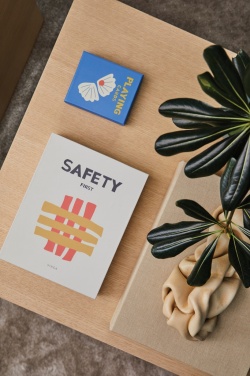 Logotrade liikelahja tuotekuva: VINGA Pelikortit, sohvapöytäversio