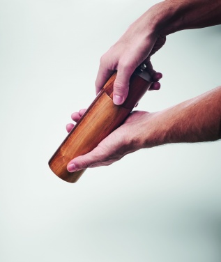 Logotrade mainostuote tuotekuva: Pippurimylly akaasiapuusta