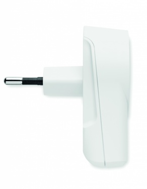 Logo trade liikelahja mainoslahja tuotekuva: Matka-adapteri USB-laturi