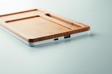 Logo trade mainoslahja ja liikelahja tuotekuva: Bambu langaton laturi 5W MALABAR