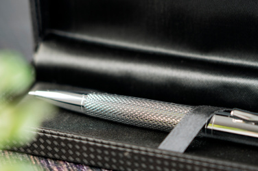 Logo trade mainoslahjat ja liikelahjat kuva: Metallikynä CHESTER