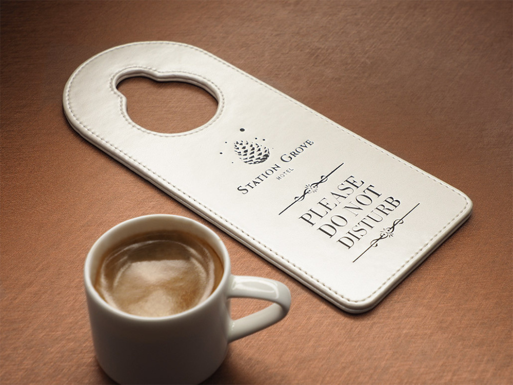 Logotrade liikelahjat kuva: Hotellin oviripustin 1111119