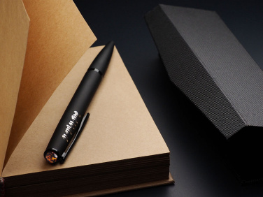 Logotrade mainostuote tuotekuva: AMBER-kivellä varustettu kuulakynä 2070036