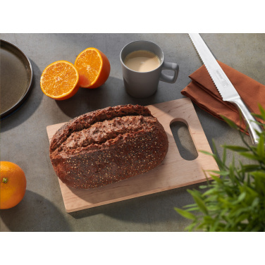 Logotrade mainoslahjat ja liikelahjat tuotekuva: Leppäpuun leikkuulauta avoin ote