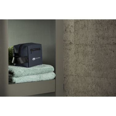 Logo trade mainoslahja ja liikelahja tuotekuva: LeLennon RCS kierrätetty PU-kylpytuotepussi