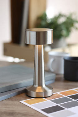 Logotrade liikelahja tuotekuva: Ladattava rautainen pöytävalaisin