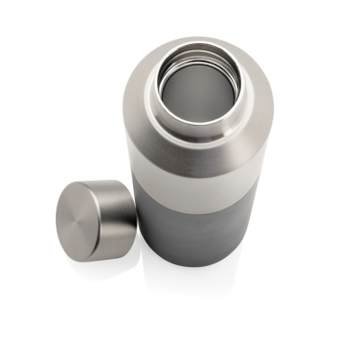 Logotrade mainoslahja ja liikelahja kuva: Fluid RCS kierrätysteräksinen vesipullo 600ML