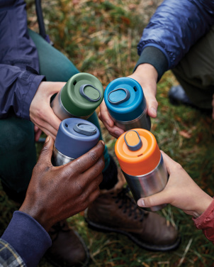 Logotrade liikelahja tuotekuva: Musta+Blum-eristetty matkamuki ruostumatonta terästä