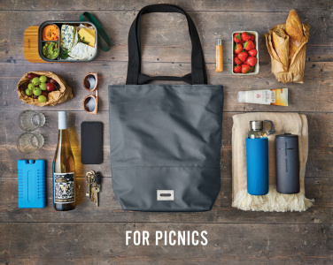 Logotrade mainoslahja ja liikelahja kuva: Black+Blum 16 L eristetty kauppa-/retkilaukku