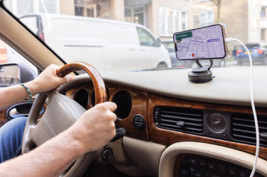 Logotrade verslo dovanos nuotrauka: „Terra 360 RCS“ perdirbto plastiko universalus telefono laikiklis