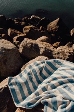 Logotrade reklaminiai produktai nuotrauka: VINGA Lagoa GRS paplūdimio rankšluostis