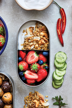 Logotrade logo dāvanas foto: Black+Blum nerūsējošā tērauda dubultā Bento kaste