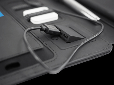 Лого трейд бизнес-подарки фото: HERMANO Power Bank Organizer 54713000